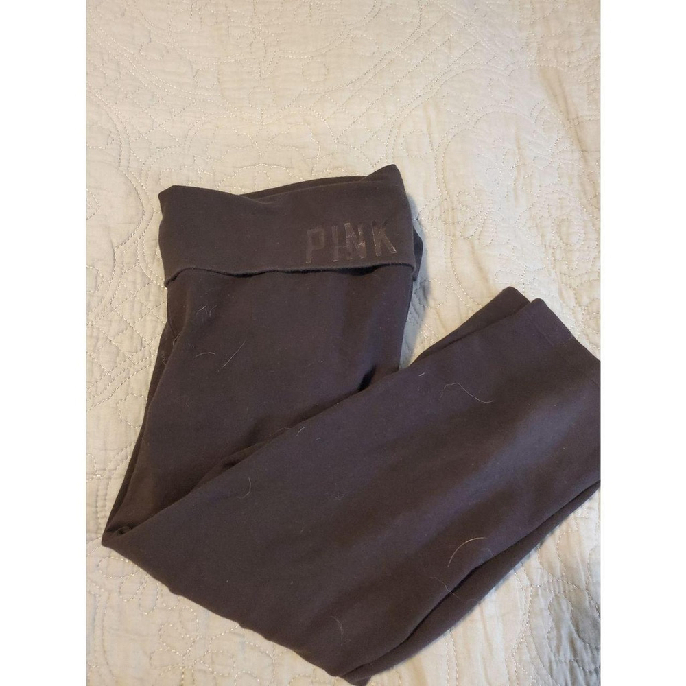V.S Pink Athletic Capris, Black, Size M